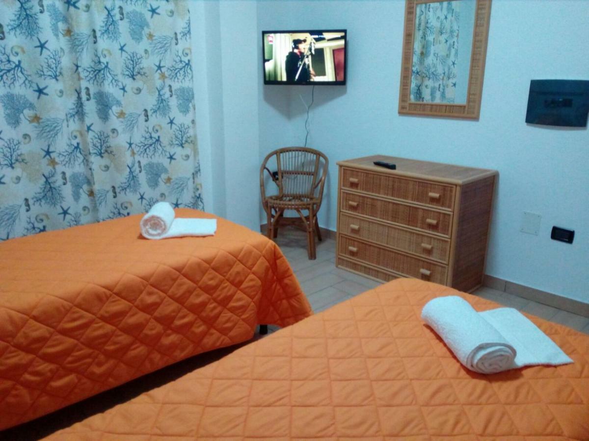 5-1-35 Hotel Паола Екстериор снимка
