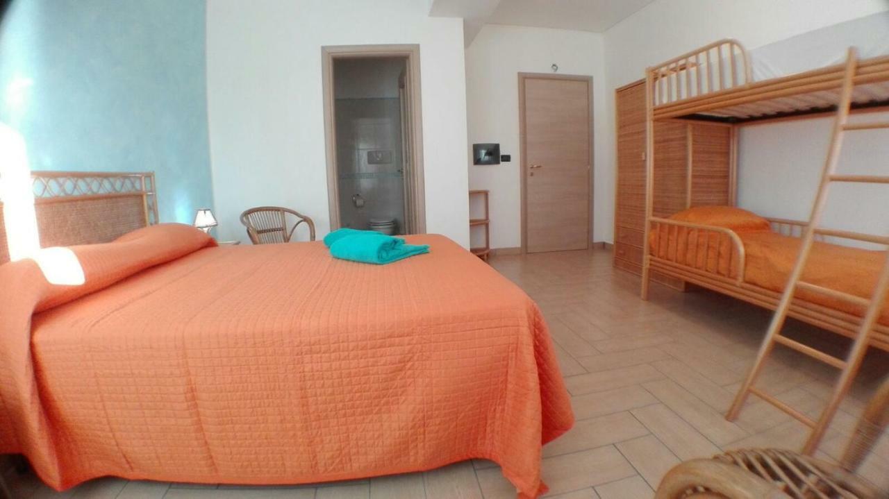 5-1-35 Hotel Паола Екстериор снимка