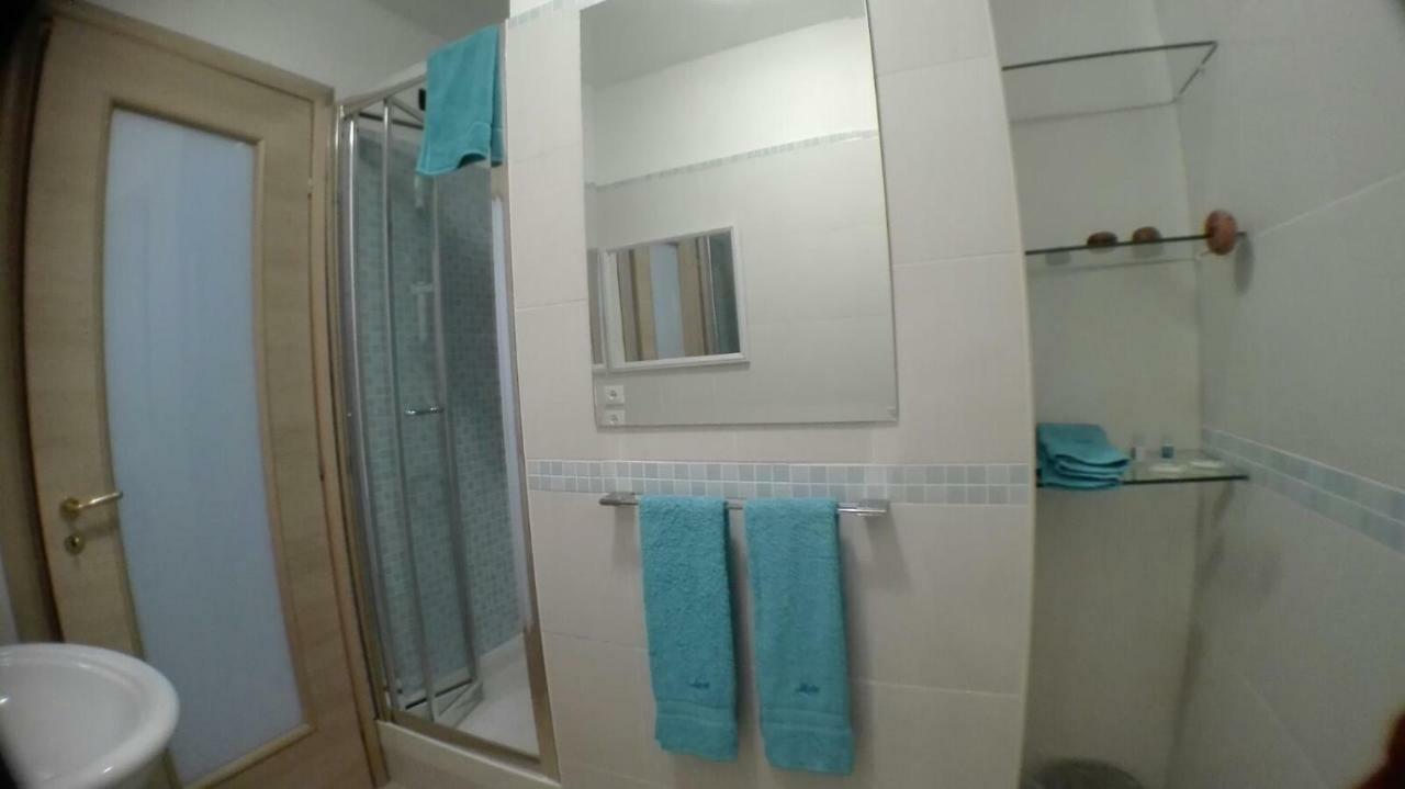 5-1-35 Hotel Паола Екстериор снимка